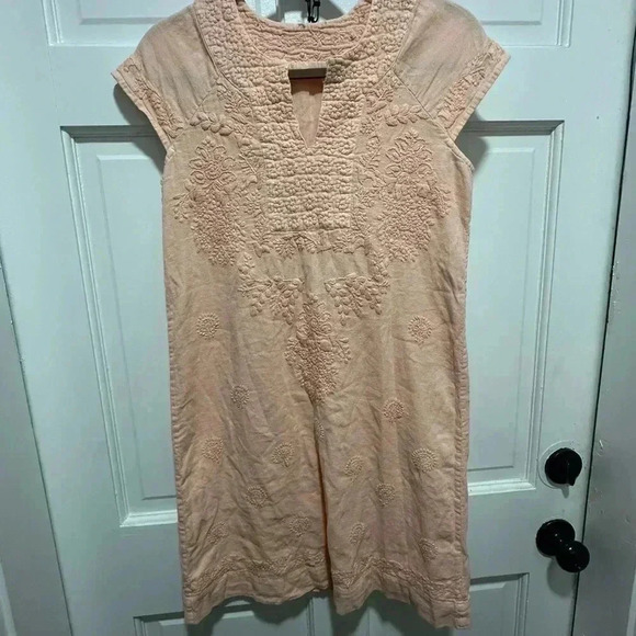 Roller Rabbit Dress Faith Embroidered Floral Cotton Shift Peach Size XS GUC - Picture 2 of 5